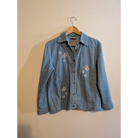 Vintage gw Daisy embroidery denim button down shirt with pockets size small - Picture 2 of 6